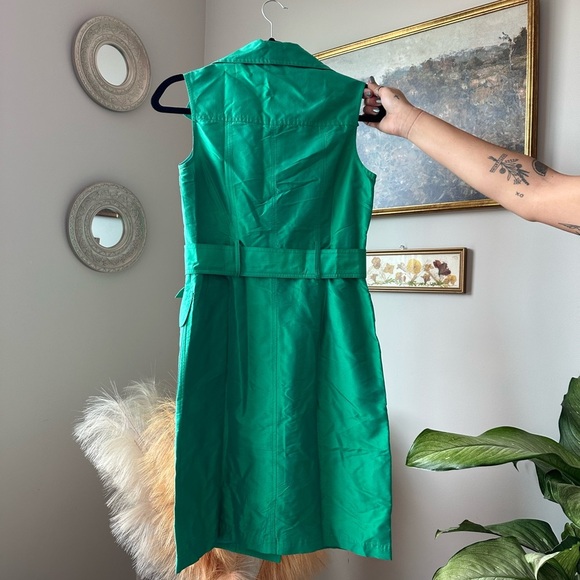 Teri Jon Sleeveless Belted Trench Dress – Emerald Green – Size 2 - Picture 3 of 15